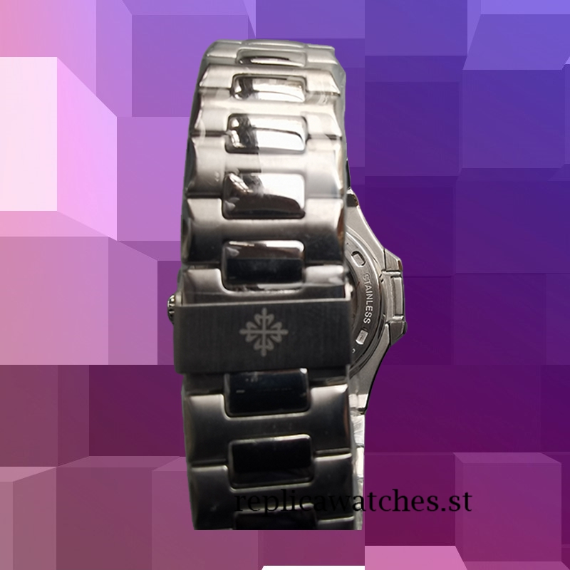 Patek Philippe Nautilus Men's 5740/1G-001 9mm Blue Dial 316 Stainless Steel - Image 5