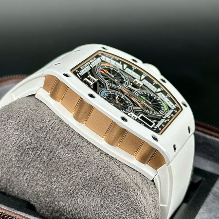 Richard Mille RM 72-01 White Ceramic 38.4mm - Image 4