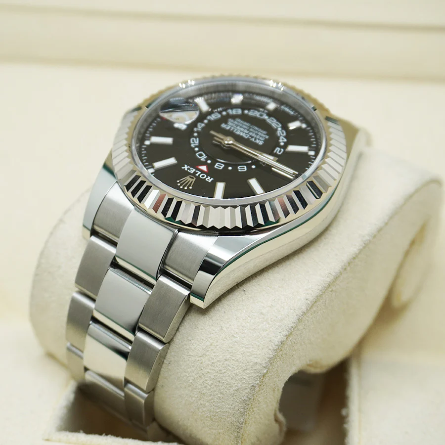 Rolex Sky-Dweller 42mm Black Dial 336934 - Image 4
