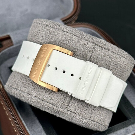 Richard Mille RM 72-01 White Ceramic 38.4mm - Image 6