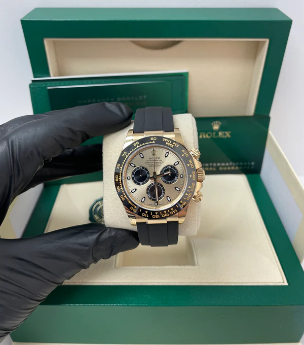 Rolex Daytona Champaign Dial 40mm 116518LN - Image 2
