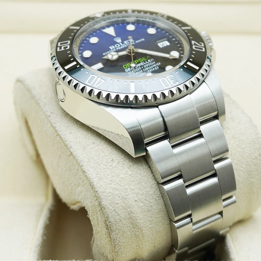 Rolex Sea-Dweller 44mm Deepsea Blue Dial 136660 - Image 5