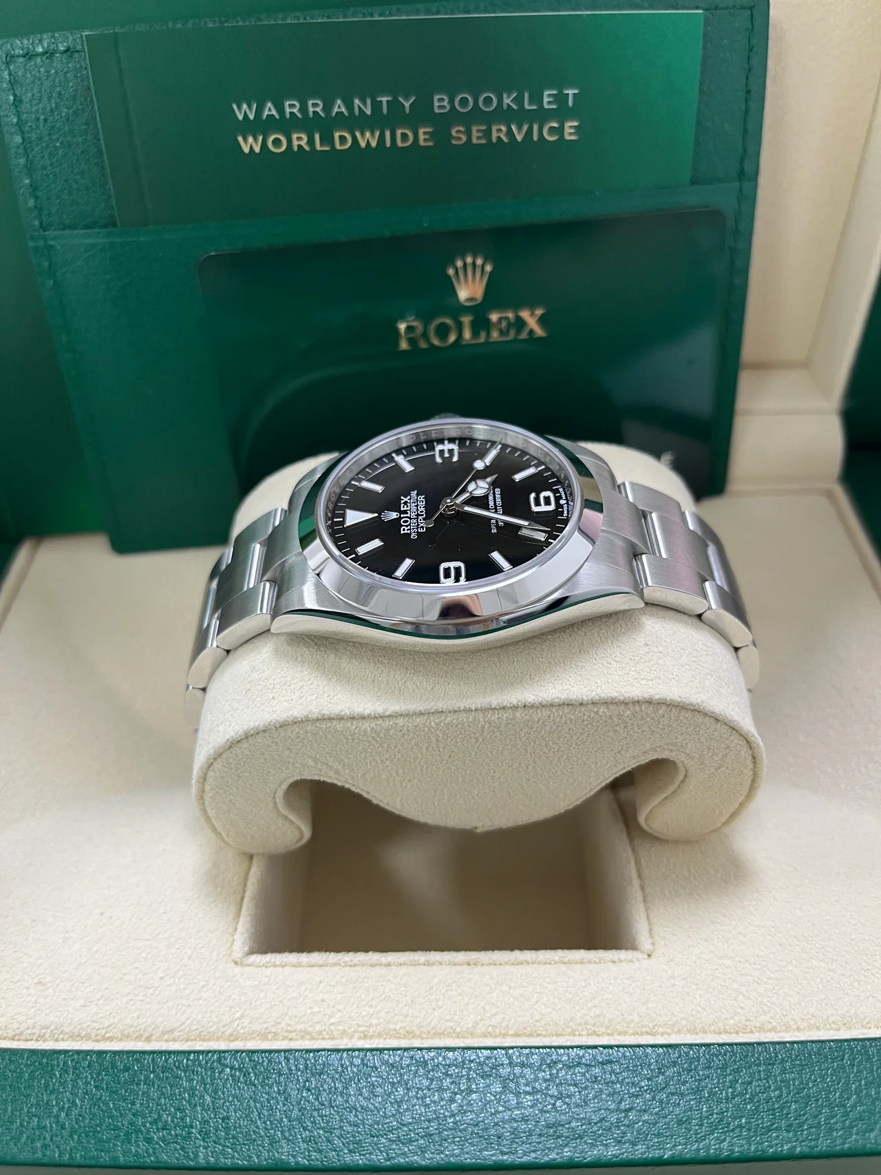 Rolex Explorer Black Dial 224270 40mm - Image 5